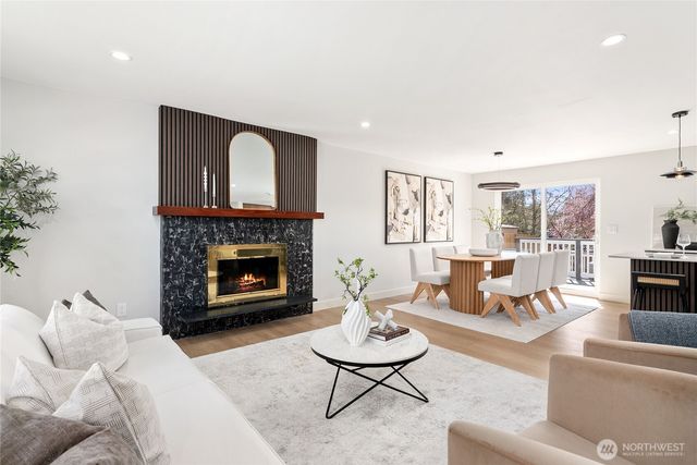 13203 SE 233rd Street, Kent, WA 98042