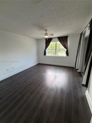 8540 SW 212th Street 303, Cutler Bay, FL 33189