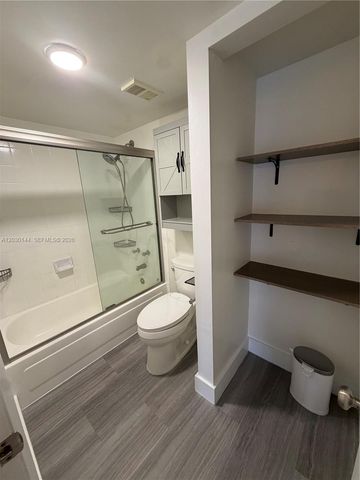 8540 SW 212th Street 303, Cutler Bay, FL 33189