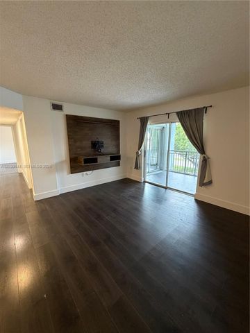 8540 SW 212th Street 303, Cutler Bay, FL 33189