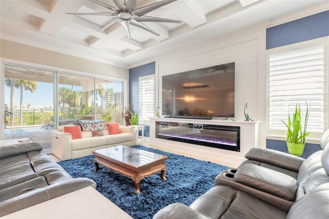 31 S RIVERWALK DRIVE, Palm Coast, FL 32137