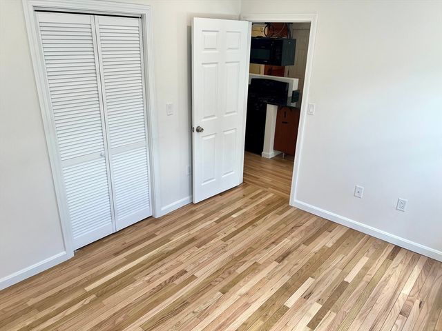 257 Pleasant St 8, Worcester, MA 01609