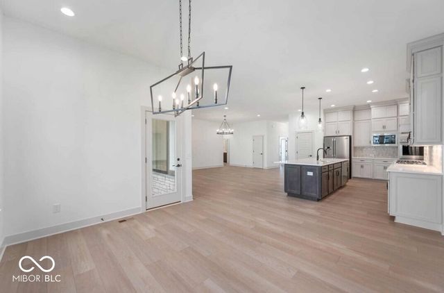 15979 Vitalize Run, Fishers, IN 46040