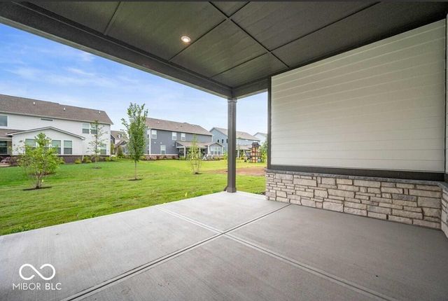 15979 Vitalize Run, Fishers, IN 46040