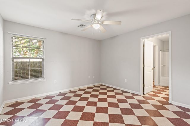 105 E Pamela Drive, Lafayette, LA 70506