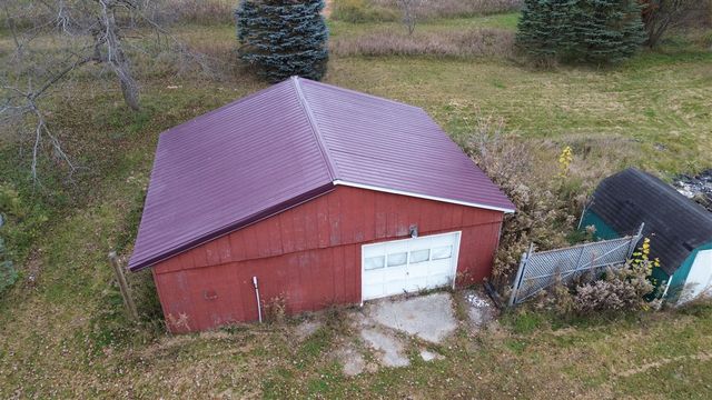 9526 Monroe Road, Elwell, MI 48832