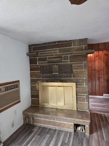 9526 Monroe Road, Elwell, MI 48832