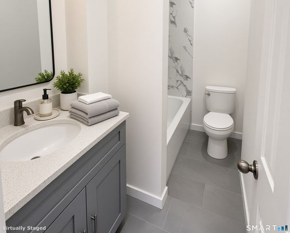 42 Waterville Street 1, Waterbury, CT 06710