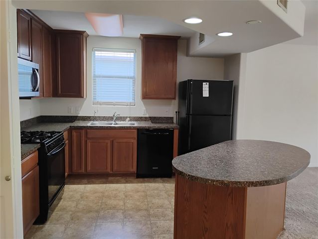 254 Trestle Tree AB, San Marcos, TX 78666