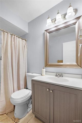 13 Birch Drive, Belleville, IL 62223