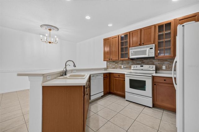 125 SHELL FALLS DRIVE, Apollo Beach, FL 33572