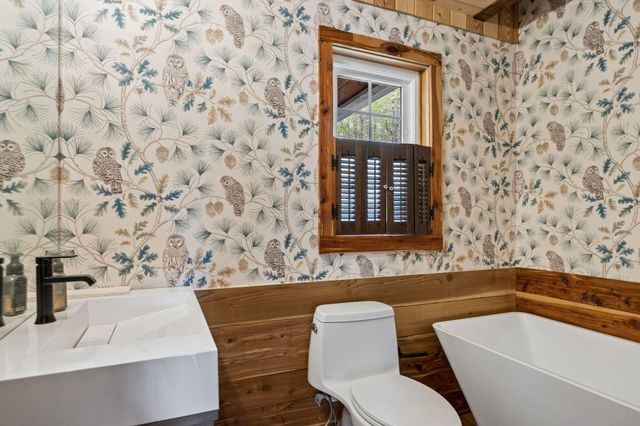 2318 Little Bend Road, Signal Mountain, TN 37377