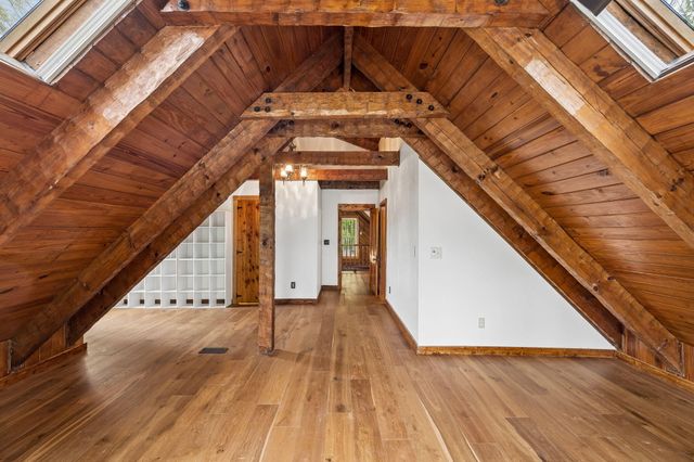 2318 Little Bend Road, Signal Mountain, TN 37377