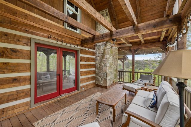 2318 Little Bend Road, Signal Mountain, TN 37377