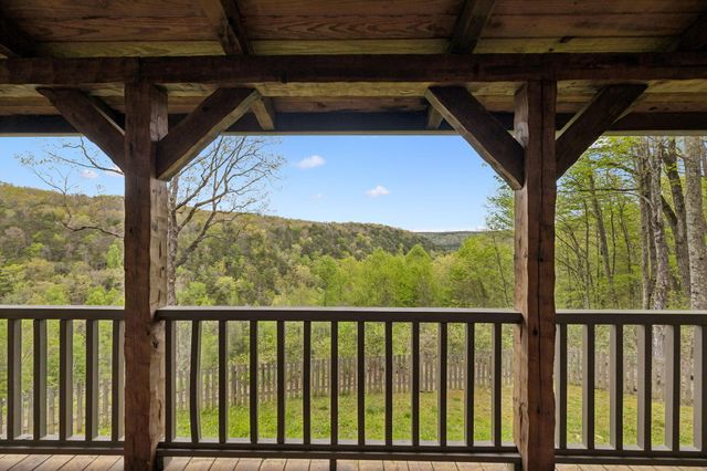 2318 Little Bend Road, Signal Mountain, TN 37377