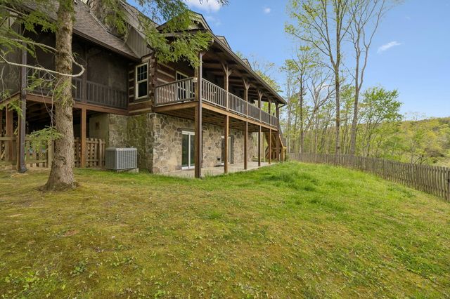 2318 Little Bend Road, Signal Mountain, TN 37377