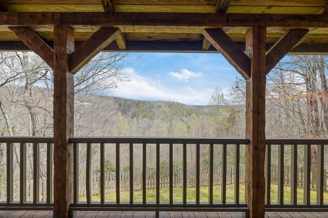 2318 Little Bend Road, Signal Mountain, TN 37377