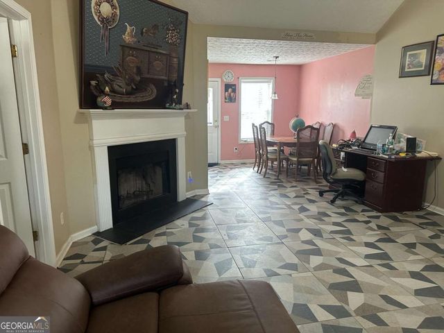 118 Julie Lane, Stockbridge, GA 30281