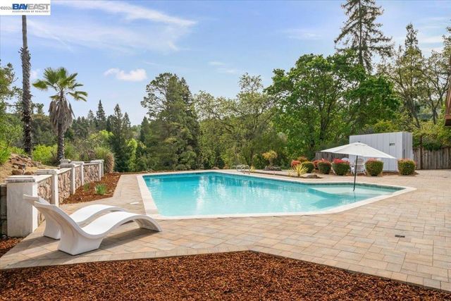 657 Byrdee Way, Lafayette, CA 94549