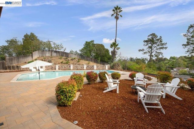 657 Byrdee Way, Lafayette, CA 94549