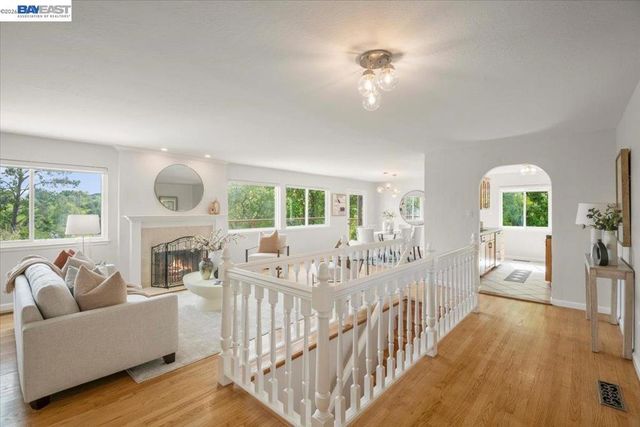 657 Byrdee Way, Lafayette, CA 94549