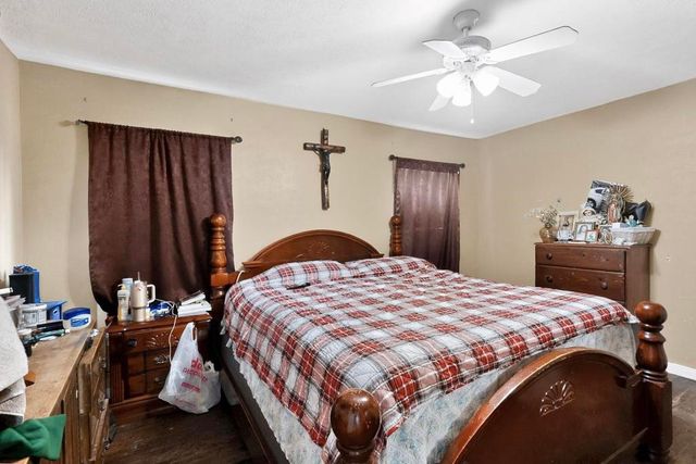 2706 Bentley Avenue, Dallas, TX 75211