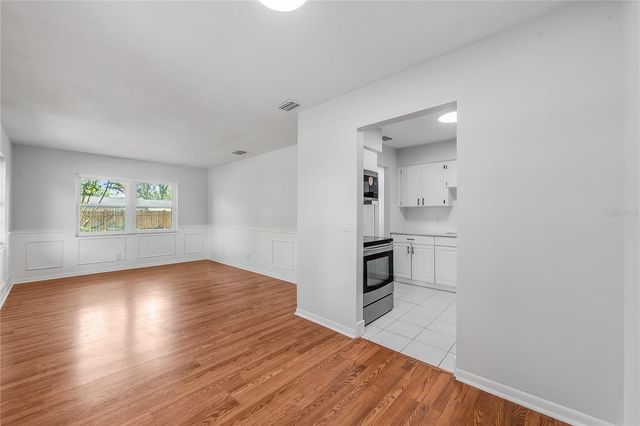 7402 WISHING WELL COURT, Tampa, FL 33619