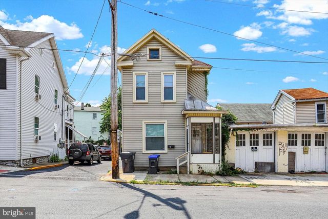 36 N 4TH ST, Steelton, PA 17113