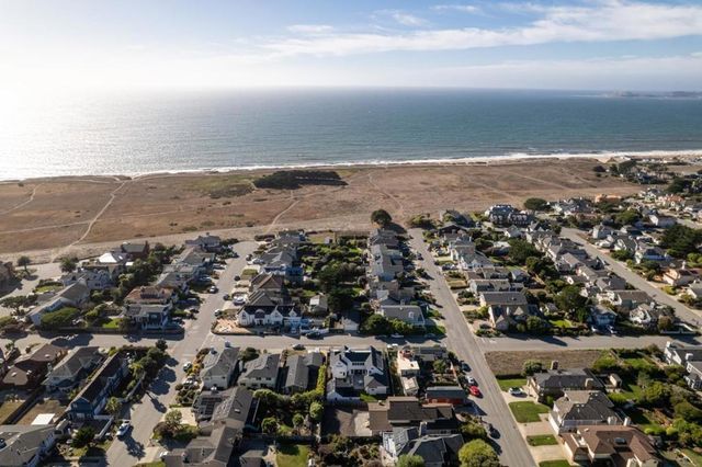 655 Potter Avenue, Half Moon Bay, CA 94019