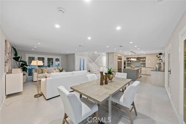 31792 Via Patito, Laguna Hills, CA 92679