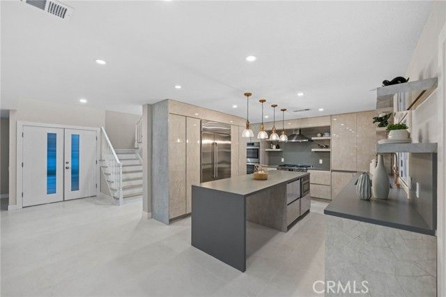 31792 Via Patito, Laguna Hills, CA 92679