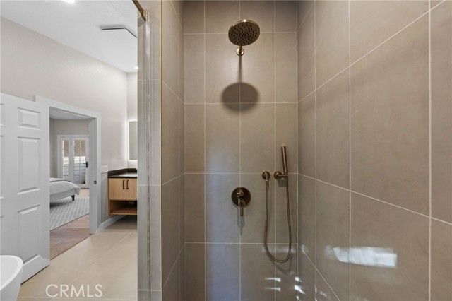 31792 Via Patito, Laguna Hills, CA 92679