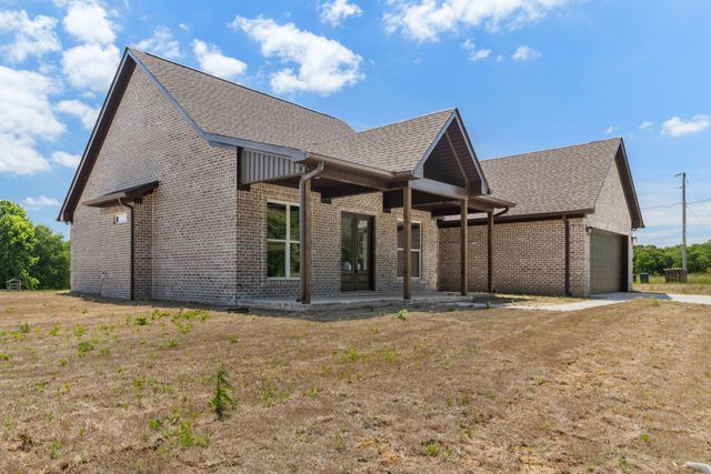 373 Old Power House Road, Lawrenceburg, TN 38464