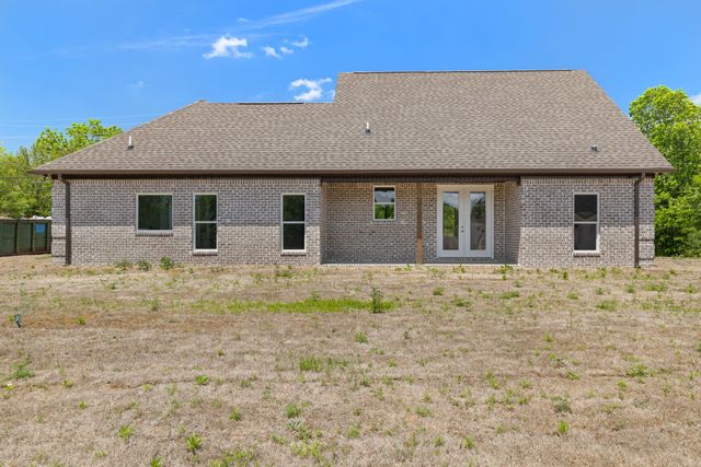 373 Old Power House Road, Lawrenceburg, TN 38464