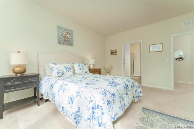 4639 Crestway Drive, Brighton, MI 48116