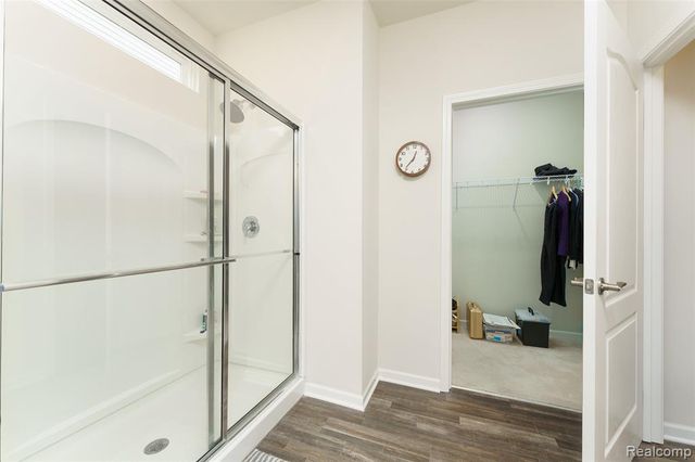 4639 Crestway Drive, Brighton, MI 48116