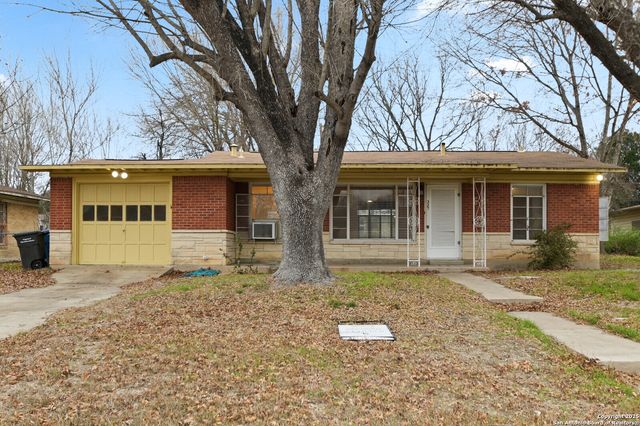 327 Altgelt, San Antonio, TX 78201