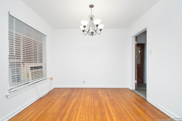 327 Altgelt, San Antonio, TX 78201