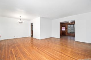 327 Altgelt, San Antonio, TX 78201