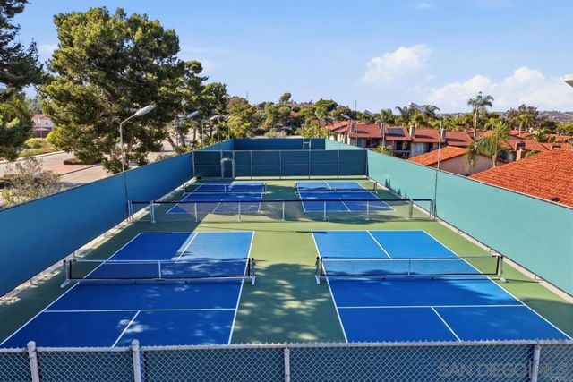 1913 Alga Rd A, Carlsbad, CA 92009