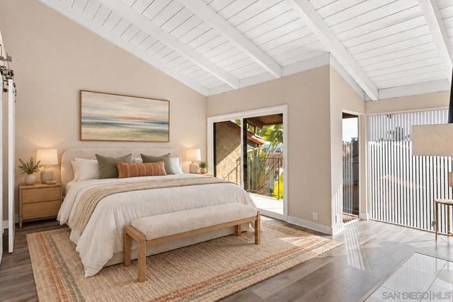 1913 Alga Rd A, Carlsbad, CA 92009