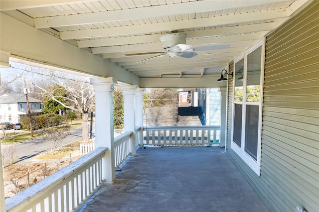 4522 Reiger Avenue, Dallas, TX 75246