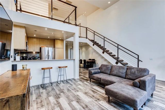 101 W Mission 327, Pomona, CA 91766
