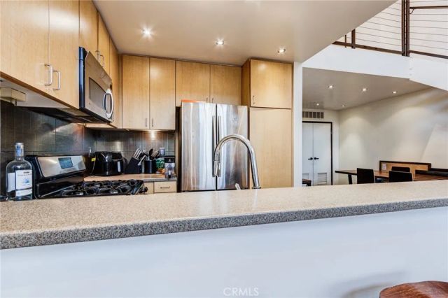 101 W Mission 327, Pomona, CA 91766