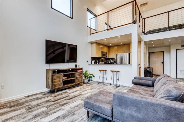 101 W Mission 327, Pomona, CA 91766