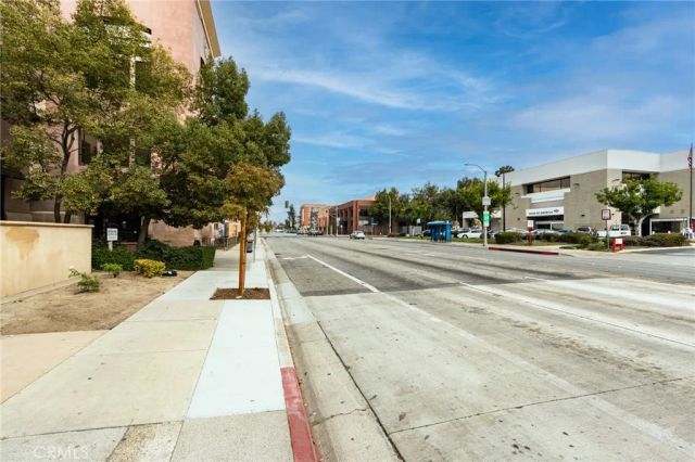 101 W Mission 327, Pomona, CA 91766