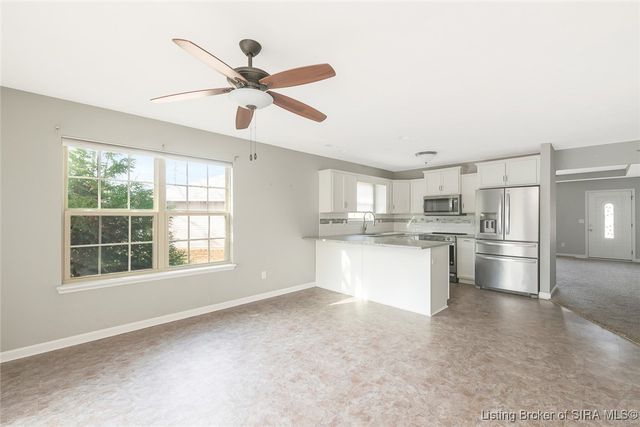 7900 Meyer Loop, Sellersburg, IN 47172