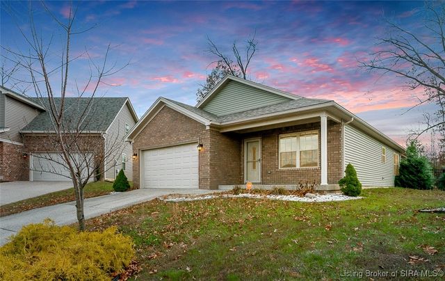 7900 Meyer Loop, Sellersburg, IN 47172