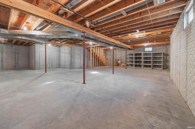 191 Gatsby Court, Jasper, IN 47546