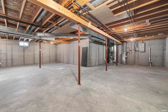 191 Gatsby Court, Jasper, IN 47546